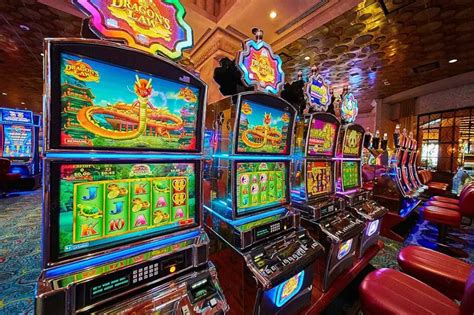 Timing Your Spin: The Best Time of Month to Play .